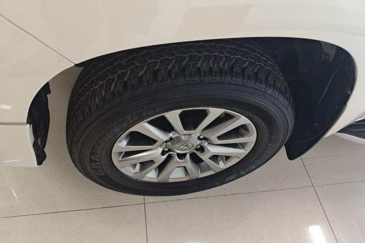 Used Toyota Prado 2019 3.5L Automatic TX-L Deluxe Edition with Rear-Mounted Spare Tire
