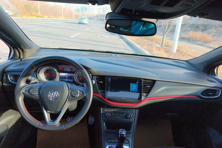 Used Buick Verano 2019 Two-Door GS 20T Dual-Clutch Luxury Model