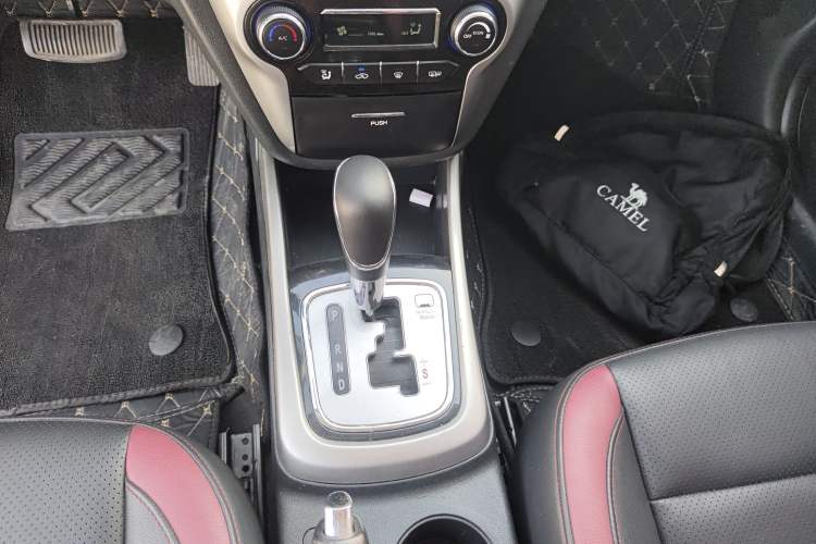 Used Changan Eado 2015 1.6L Automatic Junku Model China IV Standard
