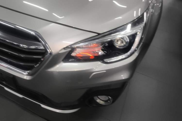 Used Subaru Outback 2018 2.5i Sport Navigation Edition with EyeSight
