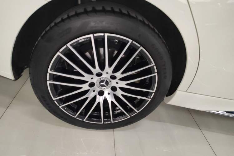 Used Mercedes-Benz C-Class 2024 C 260 L Sport Edition
