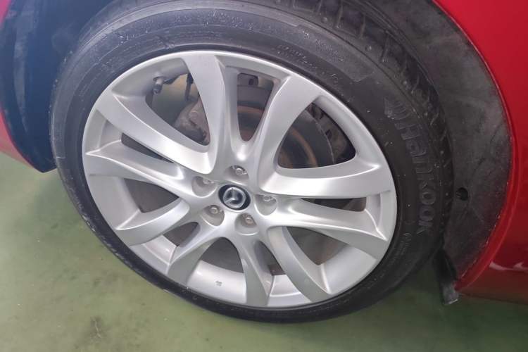 Used Mazda Atenza 2014 2.5L Blue Sky Prestige Edition
