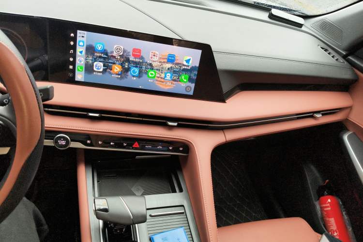 Used Changan CS75 PLUS 2024 3rd Generation Champion Edition 2.0T Intelligent Drive Performance Model