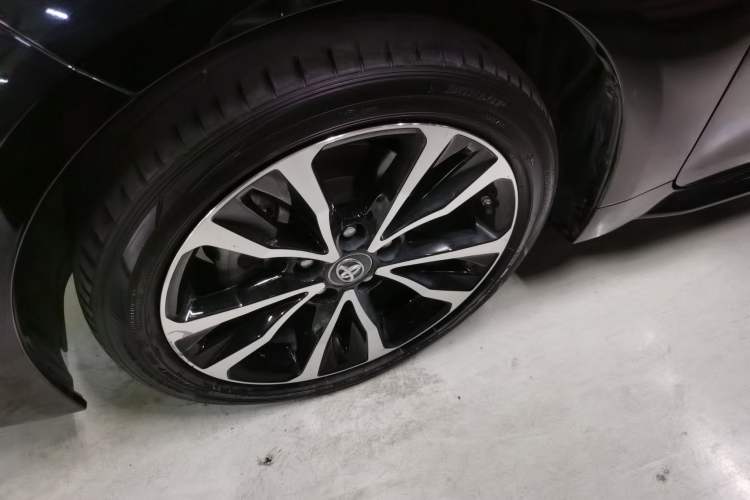 Used Toyota Levin 2022 Dual-Motor 1.8H E-CVT Sport Edition
