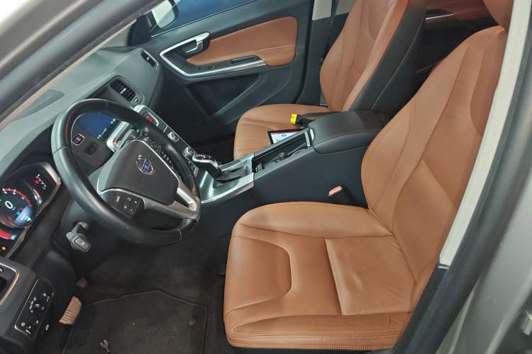 Used Volvo S60 2015 S60L T5 Intelligent Drive Edition
