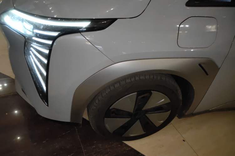 Used AION Y 2023 Plus 610 Enjoy Edition
