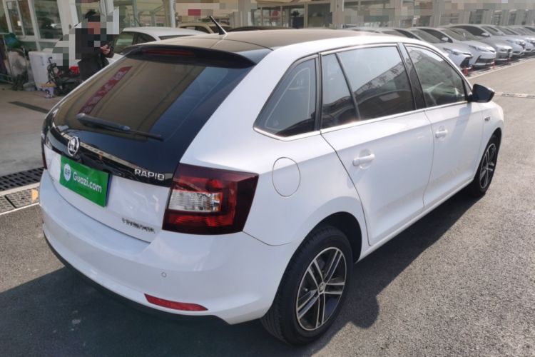 Used Skoda Rapid Spaceback 2016 Revised 1.6L Automatic Smart Drive Version