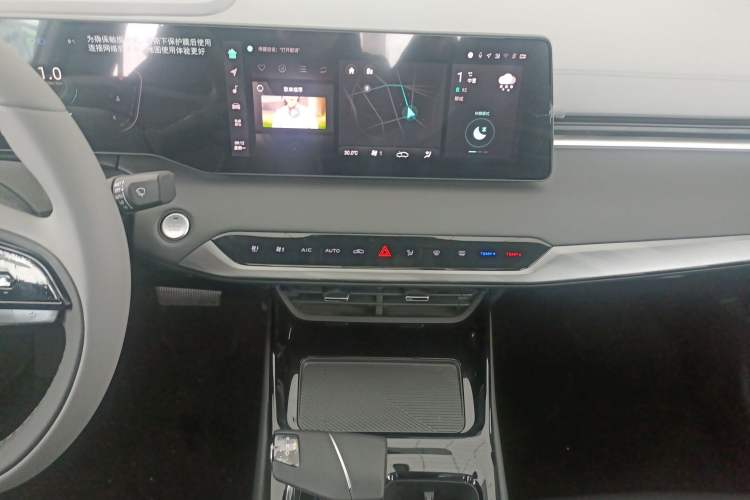 Used Changan Ruicheng PLUS 2023 1.5T DCT Navigation Edition
