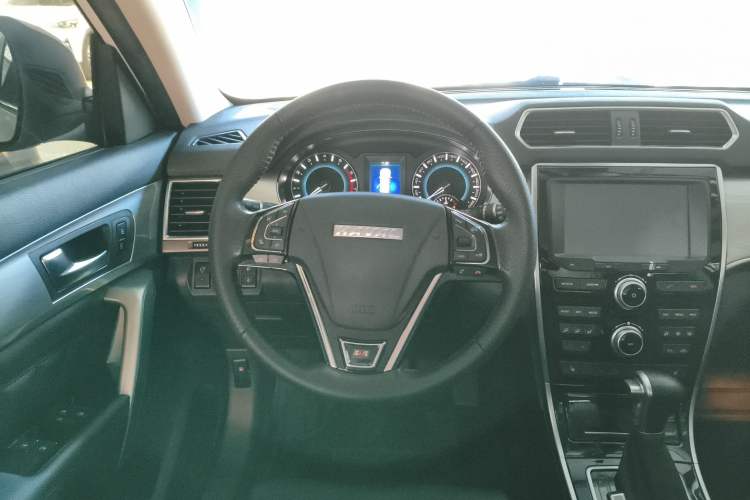 Used Haval H2 2016 Red Label 1.5T Automatic Two-Wheel Drive Elite Model
