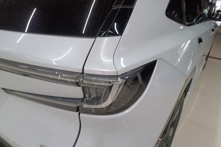 Used Honda P7 2025 Rear-Drive Long-Range Pro