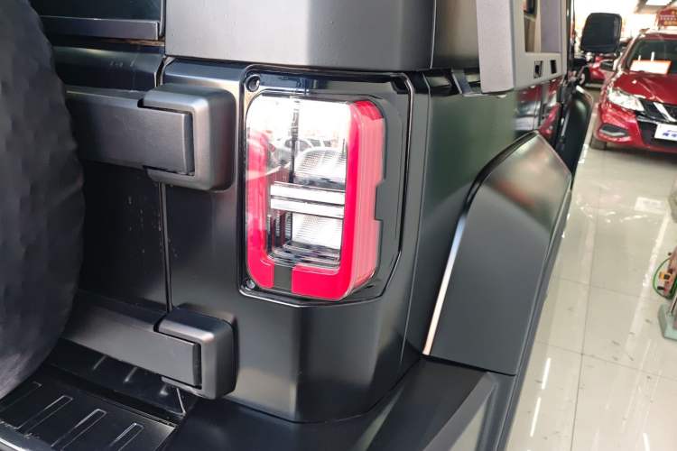 Used  BJ40 2024 2.0D Blade Hero Glory Edition
