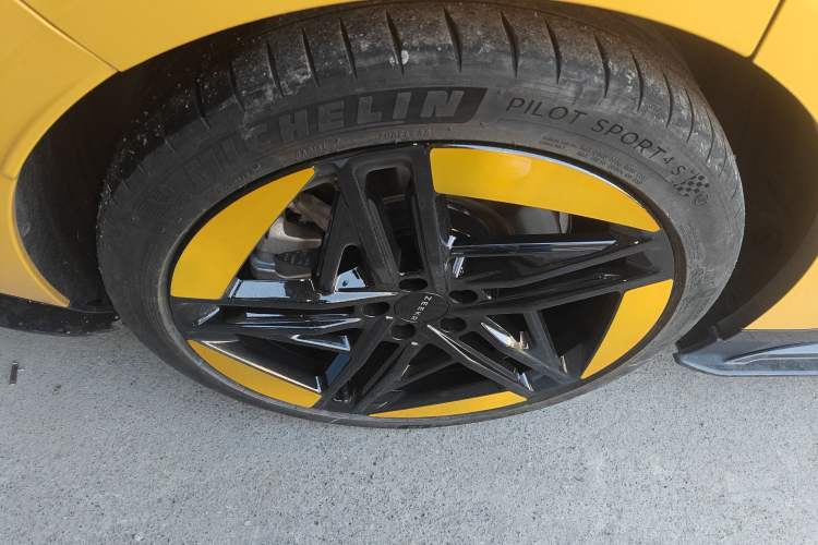 Used Zeekr 007 2024 Four-Wheel-Drive Performance Version 100 kWh