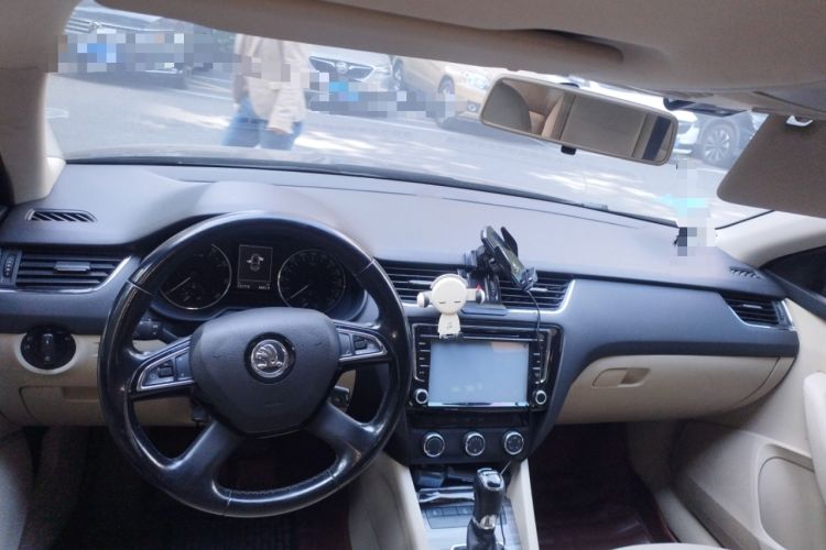 Used Skoda Octavia 2015 1.6L Automatic Yijie Edition