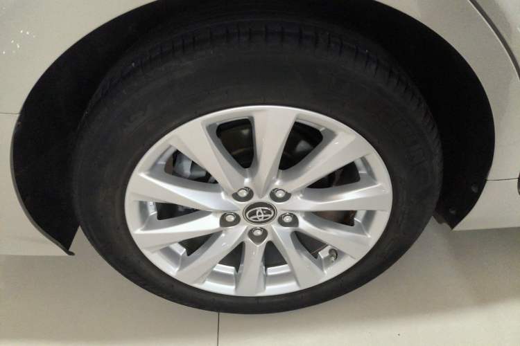 Used Toyota Camry 2018 2.0G Luxury Edition