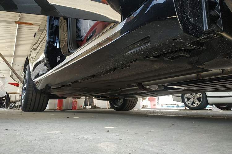 Used BMW X5 2023 xDrive 30Li Luxury M Sport Package
