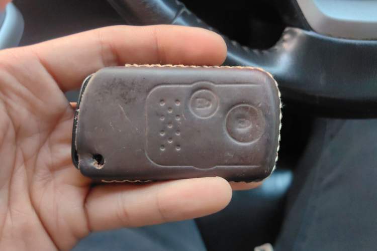 Used Honda CR-V 2013 2.4L Two-Wheel-Drive Luxury Edition
