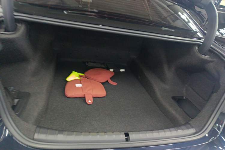 Used BMW 5 Series 2021 530Li Luxury Edition M Sport Package