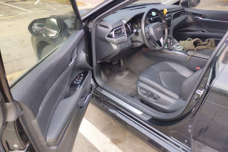 Used Toyota Camry 2019 2.0G Luxury Edition China V Standard