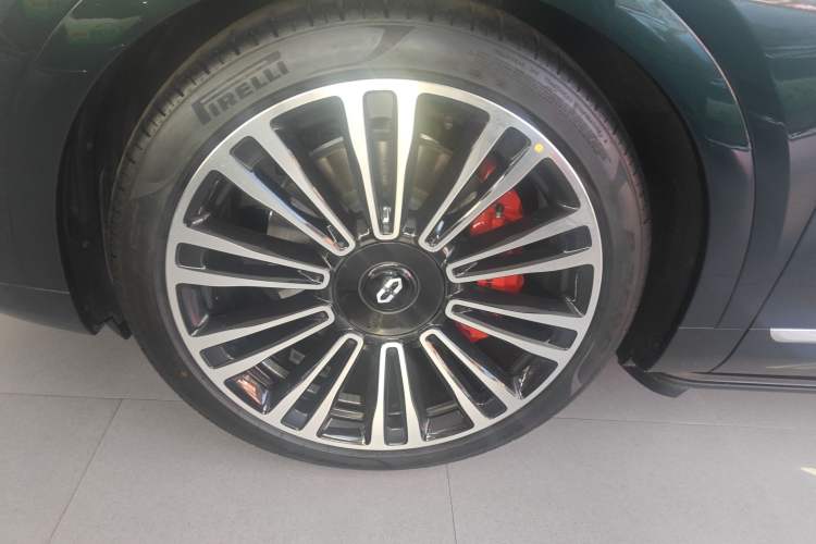 Used Hima AITO M9 2025 Extended-Range Ultra Version 52 kWh 5-Seater Edition