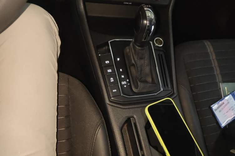 Used Volkswagen Lavida 2019 Hatchback 200TSI DSG Comfort Edition China VI
