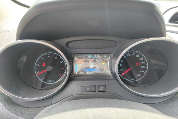 Used BYD Yuan 2016 1.5L Manual Luxury Model
