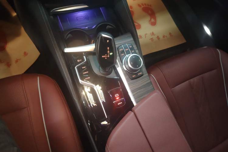 Used BMW 5 Series 2022 Restyled 530Li Leading Edition M Sport Package
