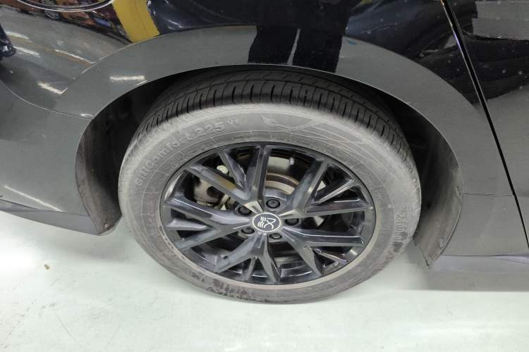 Used BYD Han 2024 DM-i Glory Edition 121KM Prestige Model
