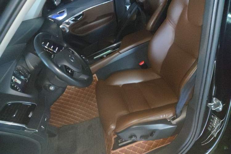 Used Volvo XC90 2020 Facelifted T6 Zhiya Luxury 7-Seater
