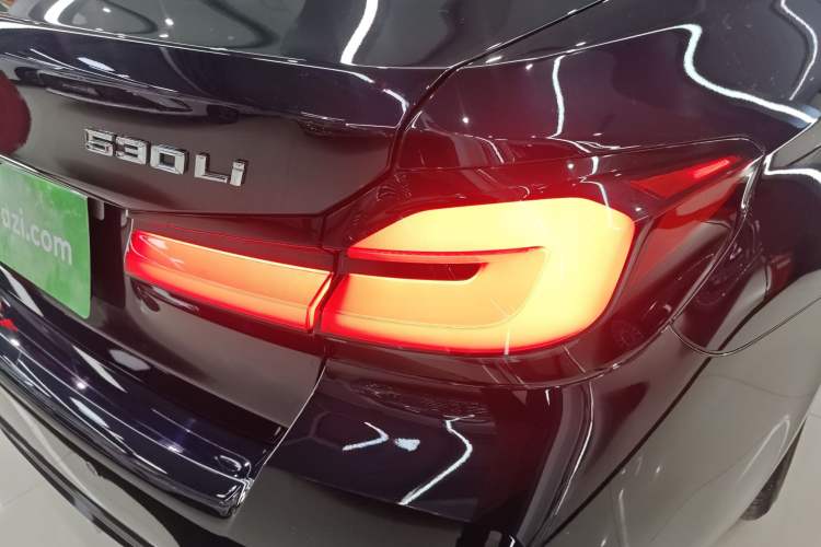 Used BMW 5 Series 2022 Restyled 530Li Leading Edition M Sport Package