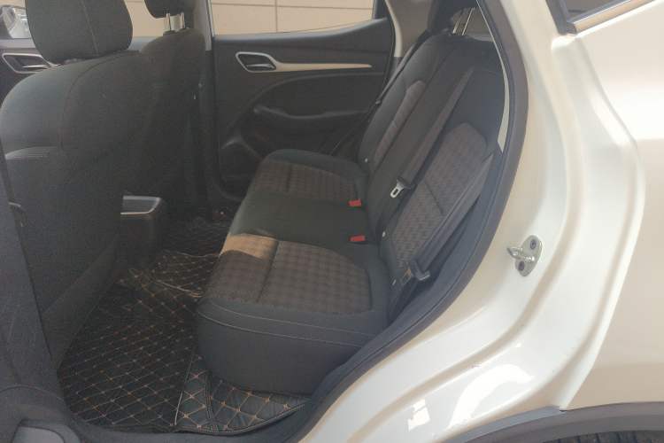 Used MG ZS 2018 1.5L Manual Fashion Edition China V-standard
