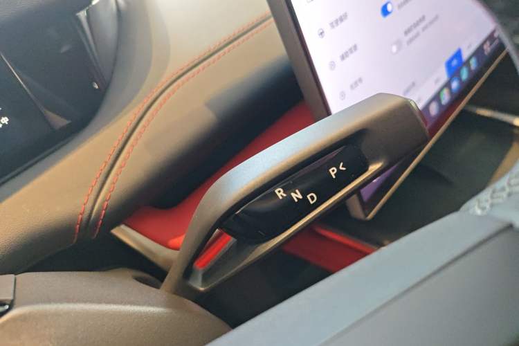 Used  SU7 2024 Four-Wheel-Drive Max Founder's Edition
