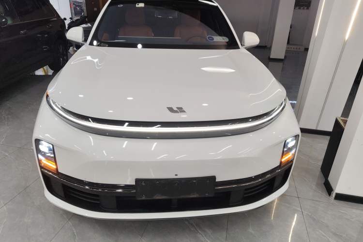 Used Li Auto L7 2023 Pro Model
