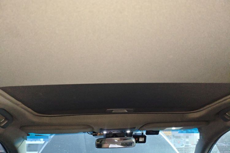 Used Toyota Avalon 2019 Dual-Engine 2.5L Luxury Edition China VI Standard
