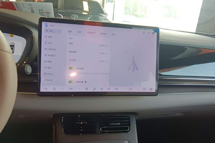 Used BYD Han 2025 EV with 701 km of Laser Radar-Enabled Intelligent Driving