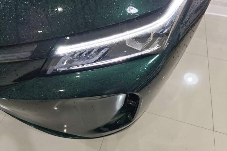 Used  E5 PLUS 2025 120km Standard Travel Custom Edition 7 Seats
