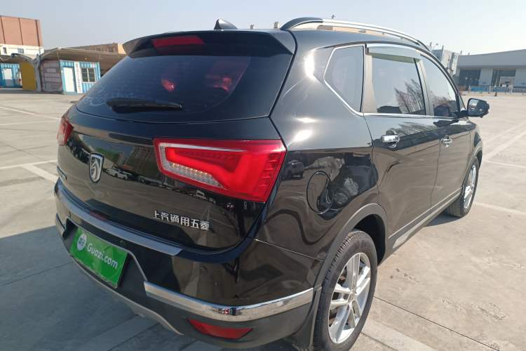 Used Baojun 560 2016 1.5T Manual Elite Model
