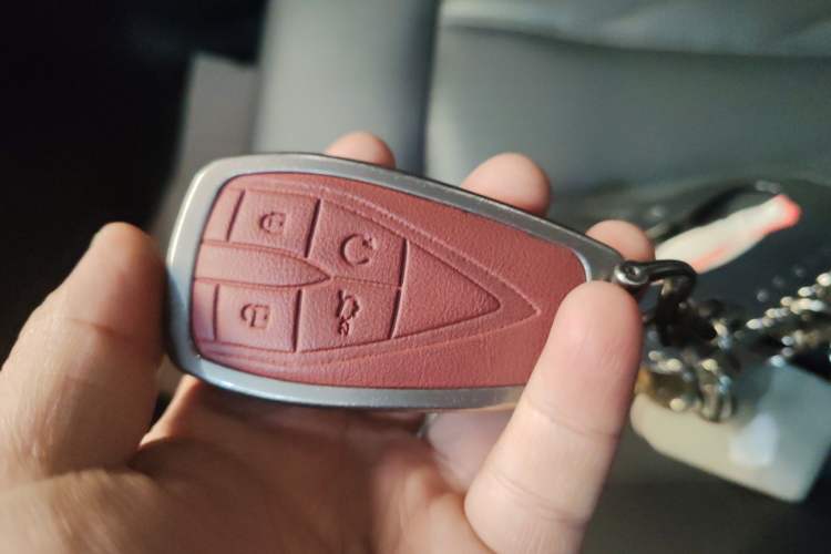 Used Changan CS75 PLUS 2024 3rd Generation Champion Edition 1.5T Intelligent Drive Dynamic Model
