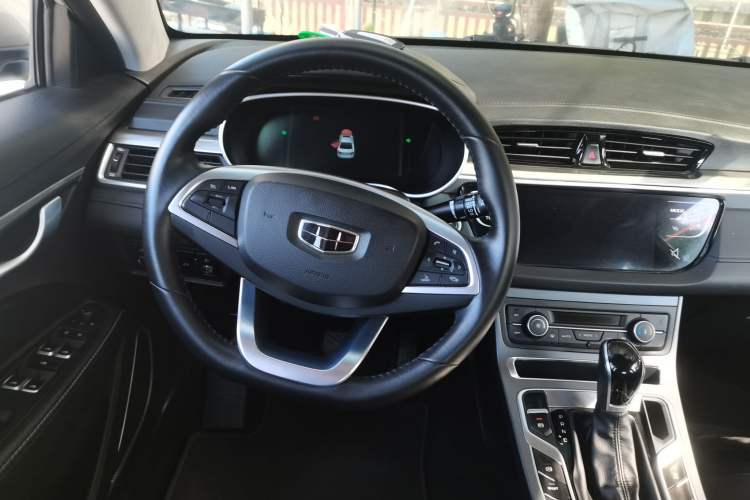 Used Geely Auto Emgrand 2019 Leading Edition 1.5L CVT Upward-Connected Model China VI Standard