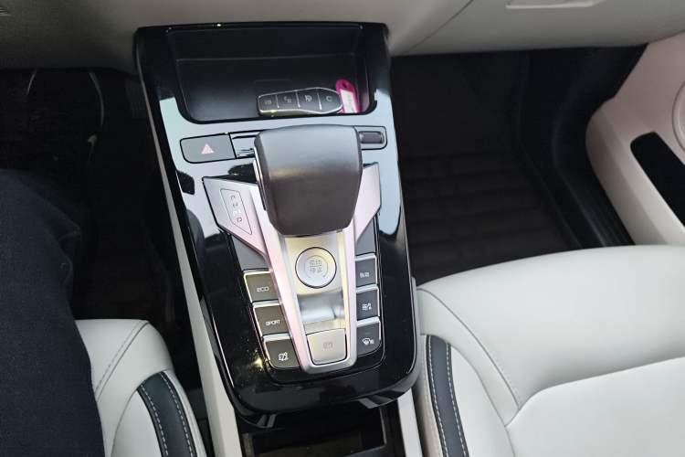 Used BYD Yuan Pro 2021 401 km Deluxe Version
