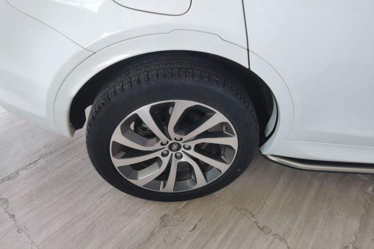 Used Land Rover Discovery Sport 2020 249 PS R-Dynamic Performance Edition