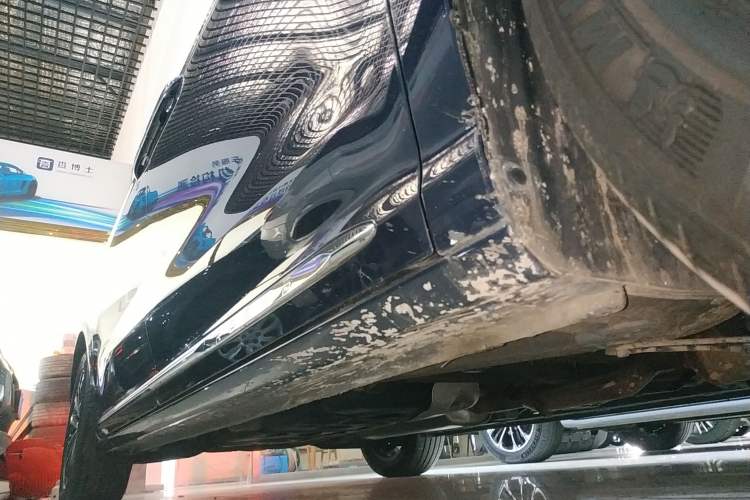 Used Roewe iMAX8 2022 400TGI Prestige Edition
