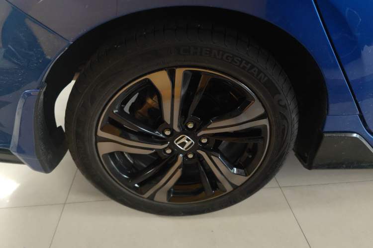 Used Honda Civic 2021 HATCHBACK 220TURBO CVT Trendy Cool Edition
