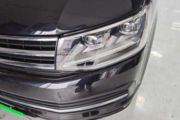 Used Volkswagen Multivan 2017 2.0 TSI 4x4 Prestige Edition 7-Seater
