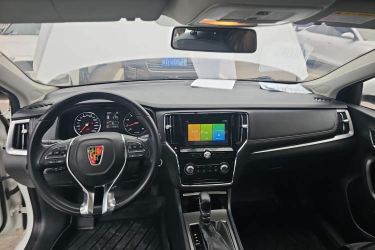 Used Roewe i6 2018 20T Automatic Flagship Edition
