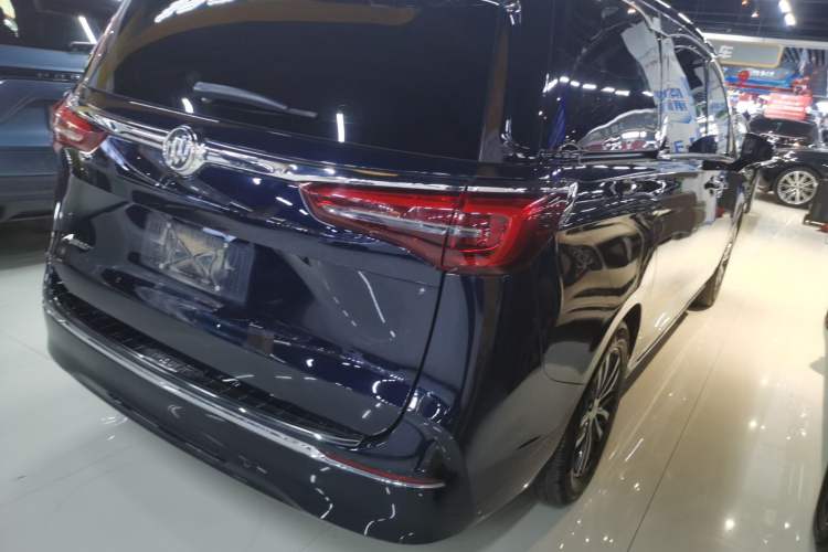 Used Buick GL8 2023 ES Lu Zun Comfort Model
