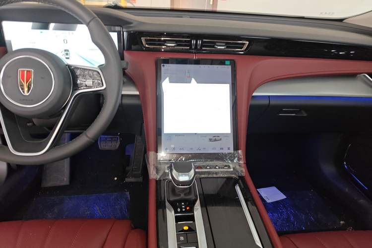 Used Hongqi H5 2024 2.0T Automatic Smart Connect Flagship Edition
