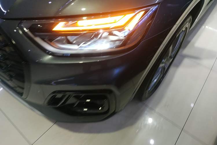 Used Audi Q5L 2023 40T Luxury Dynamic Model