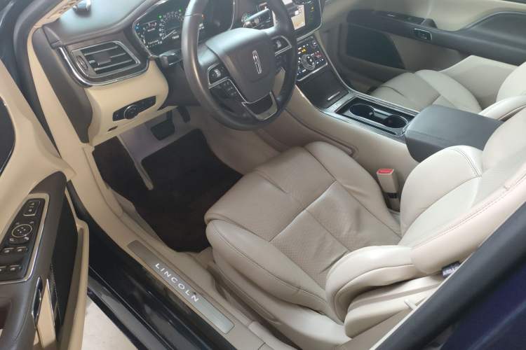 Used Lincoln Continental 2017 2.0T Two-Wheel Drive Deluxe Edition