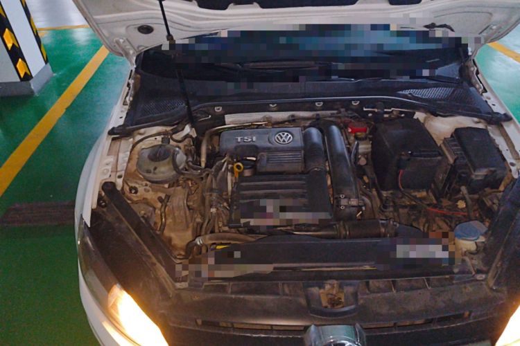 Used Volkswagen Golf 2016 230TSI Automatic Comfort Version
