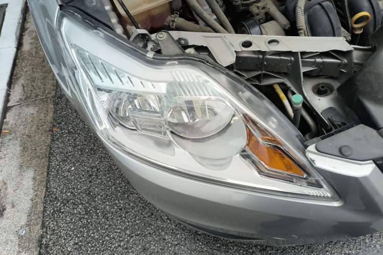 Used Ford Focus 2013 Sedan Classic 1.8L Automatic Base Model
